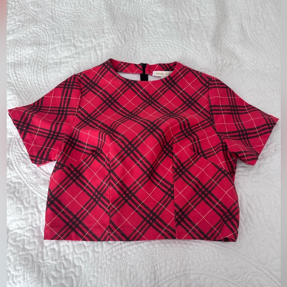 Tuesday Bassen red plaid XXS crop top